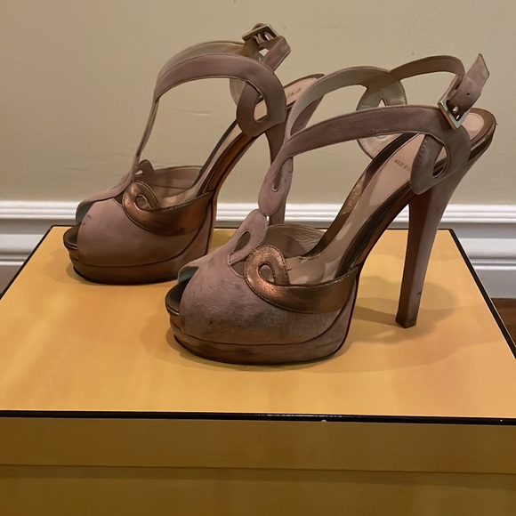 Fendi cream suede authentic high heel sandals - Picture 2 of 4